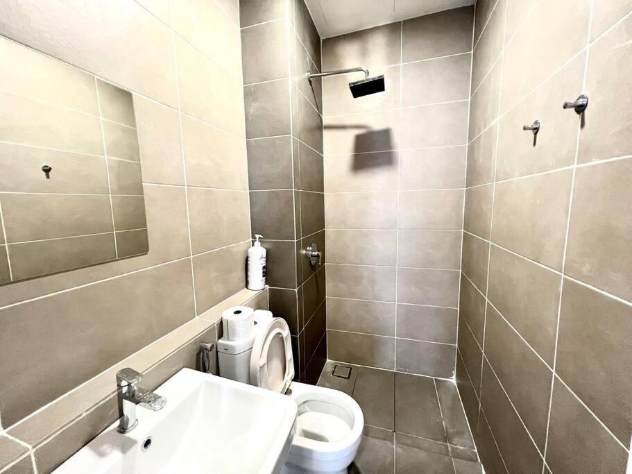 Walk To Legoland, D'Pristine Medini Apartment Nusajaya  Ngoại thất bức ảnh