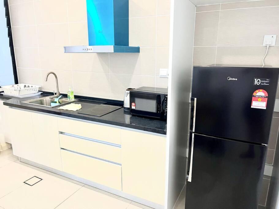 Walk To Legoland, D'Pristine Medini Apartment Nusajaya  Ngoại thất bức ảnh